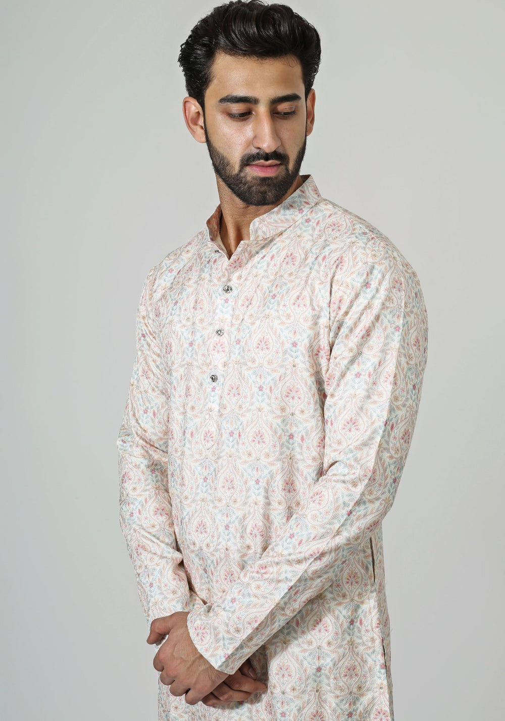 Ivory Embroidered Kurta Set Chatenya Mittal - Fabilicious Fashion