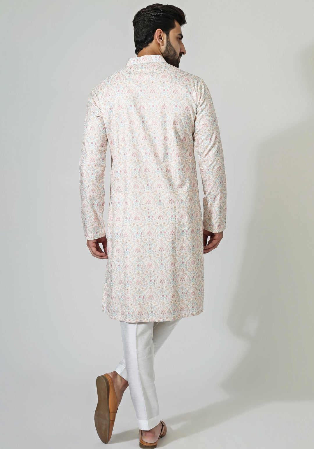 Ivory Embroidered Kurta Set Chatenya Mittal - Fabilicious Fashion