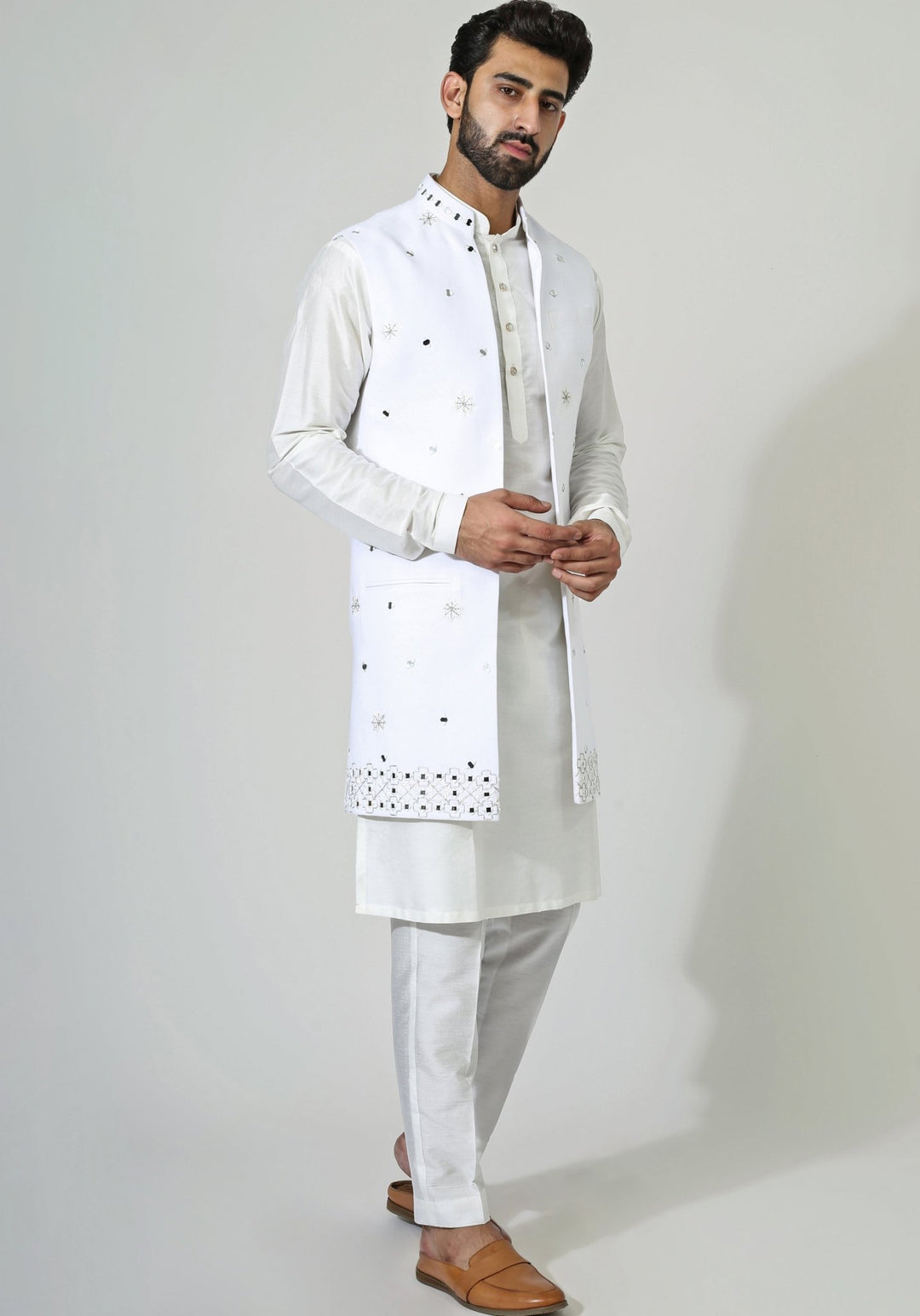 Ivory Embroidered Nehru With Kurta Set Chatenya Mittal - Fabilicious Fashion