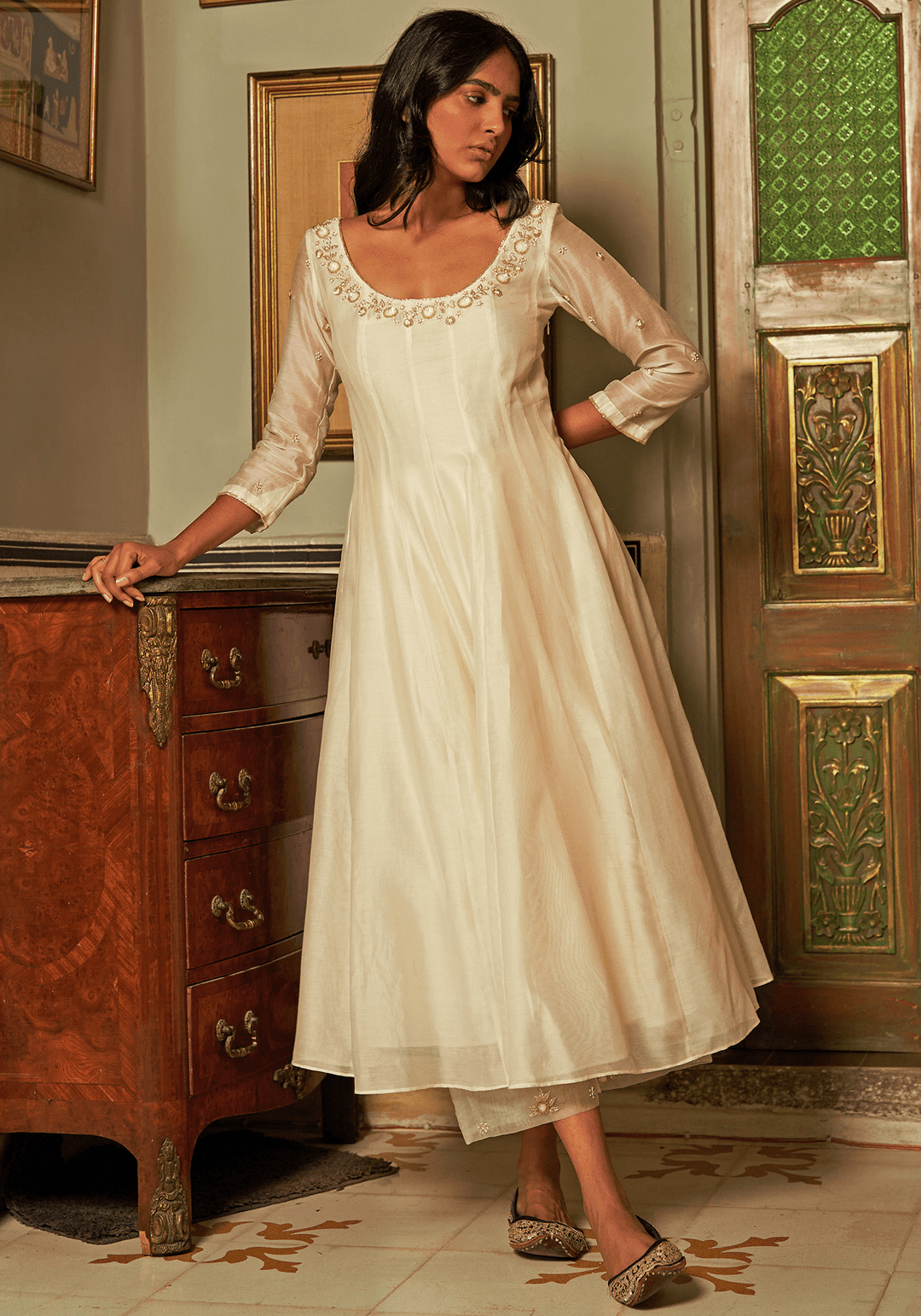 Ivory Kurta Set With Banarasi Dupatta Zoon Tribe - Fabilicious Fashion