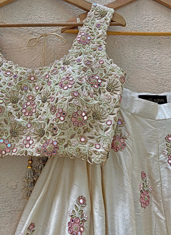 Ivory Raw Silk Lehenga Set With Mirror And Resham Work Priti Sahni - Fabilicious Fashion