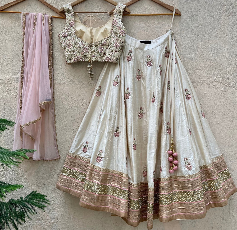 Ivory Raw Silk Lehenga Set With Mirror And Resham Work Priti Sahni - Fabilicious Fashion