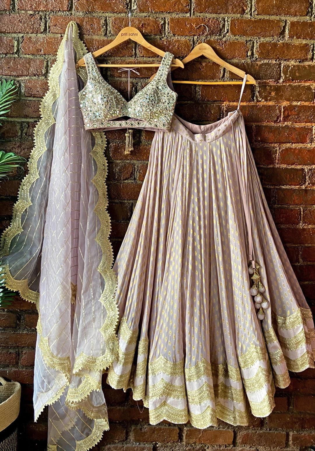 Lavender Embroidered Lehenga Set Priti Sahni - Fabilicious Fashion