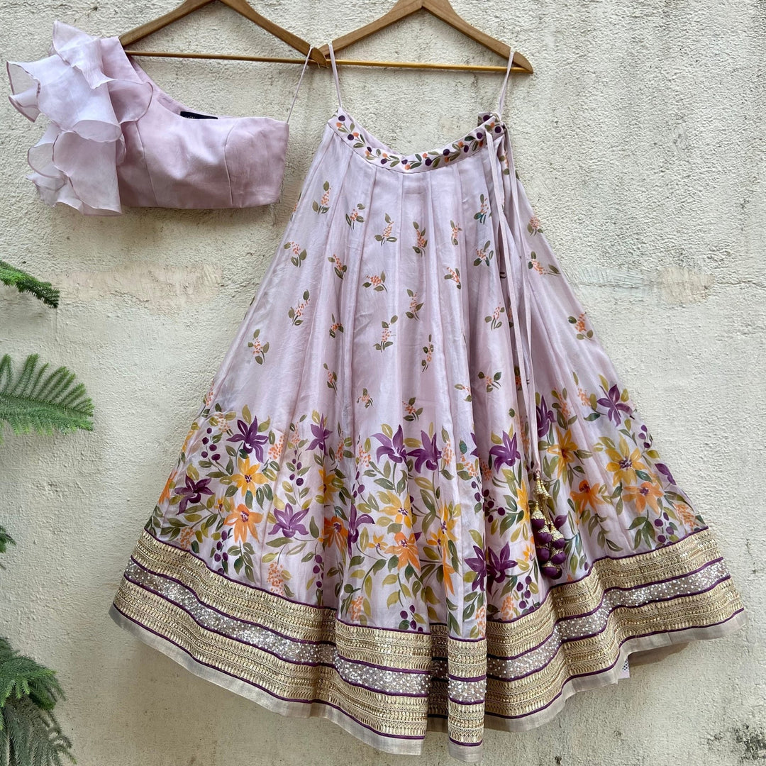 Lavender Hand Painted Dupatta with Ruffle Blouse Priti Sahni - Fabilicious Fashion