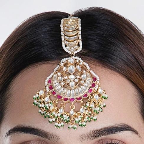 Maangtikka Studded With White And Pink Jadtar Stones Kalyani Indian Jewelry - Fabilicious Fashion