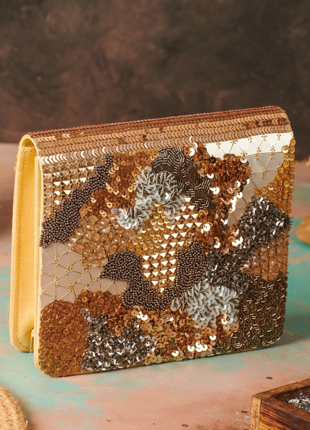 Magnifique Clutch The Purple Sack - Fabilicious Fashion