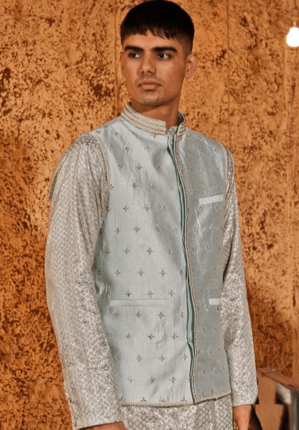 Mint Blue Embroidered Bandi Nidhika Shekhar - Men - Fabilicious Fashion