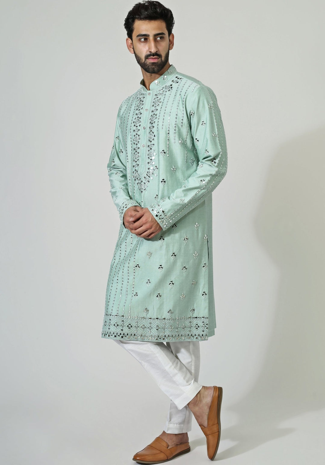 Mint Blue Embroidered Kurta Set Chatenya Mittal - Fabilicious Fashion