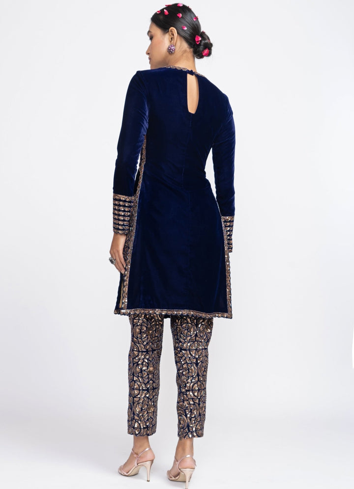 Navy Blue Velvet Kurta Set Vvani by Vani Vats - Fabilicious Fashion