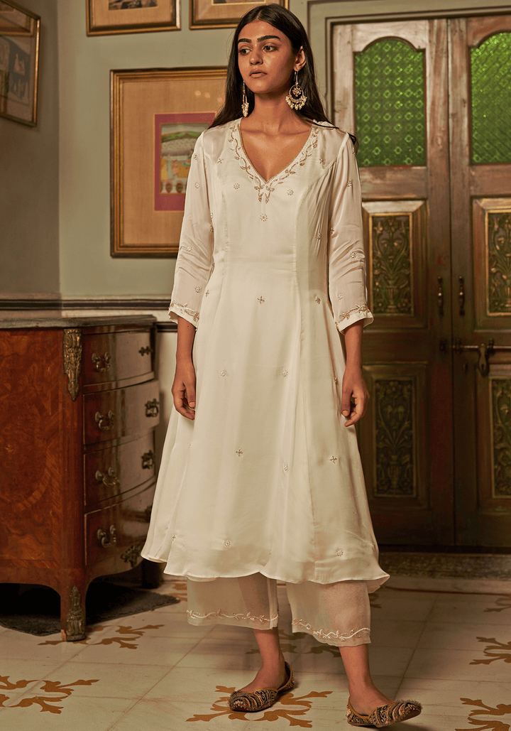 Off-White And Gold Embroidered Kurta Pants Set Zoon Tribe - Fabilicious Fashion