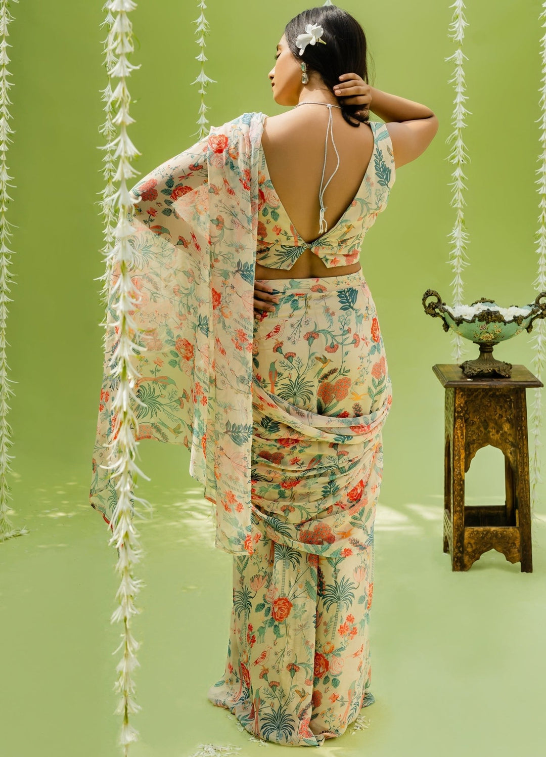 Off-White Printed Georgette Saree Set With Embellished V-Neck Blouse Redpine - Fabilicious Fashion