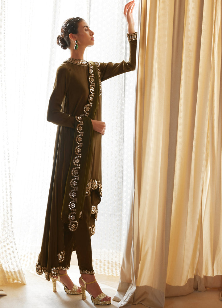 Olive Green Scallop Pant Kurta Set With Scallop Dupatta Vvani by Vani Vats - Fabilicious Fashion