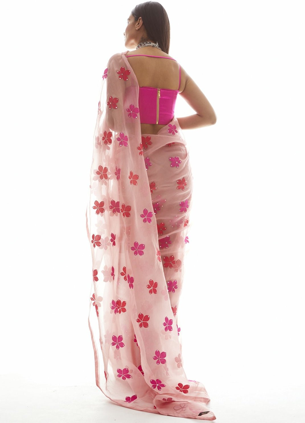 Onion Pink Applique Organza Saree Set Vvani by Vani Vats - Fabilicious Fashion