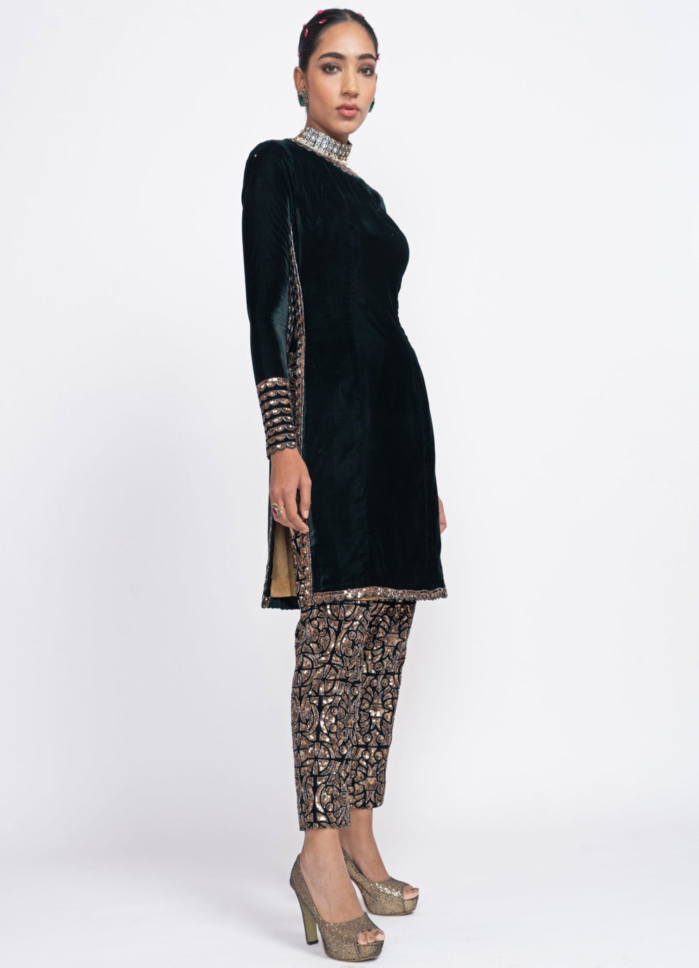 Pine Green Velvet Kurta Set Vvani by Vani Vats - Fabilicious Fashion