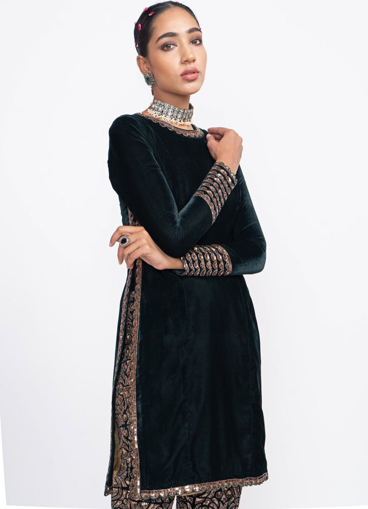 Pine Green Velvet Kurta Set Vvani by Vani Vats - Fabilicious Fashion