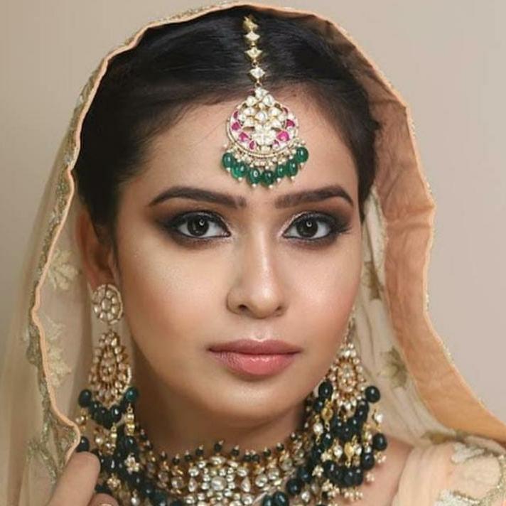 Pink And Green Tikka Riana by Shikha Jindal - Fabilicious Fashion