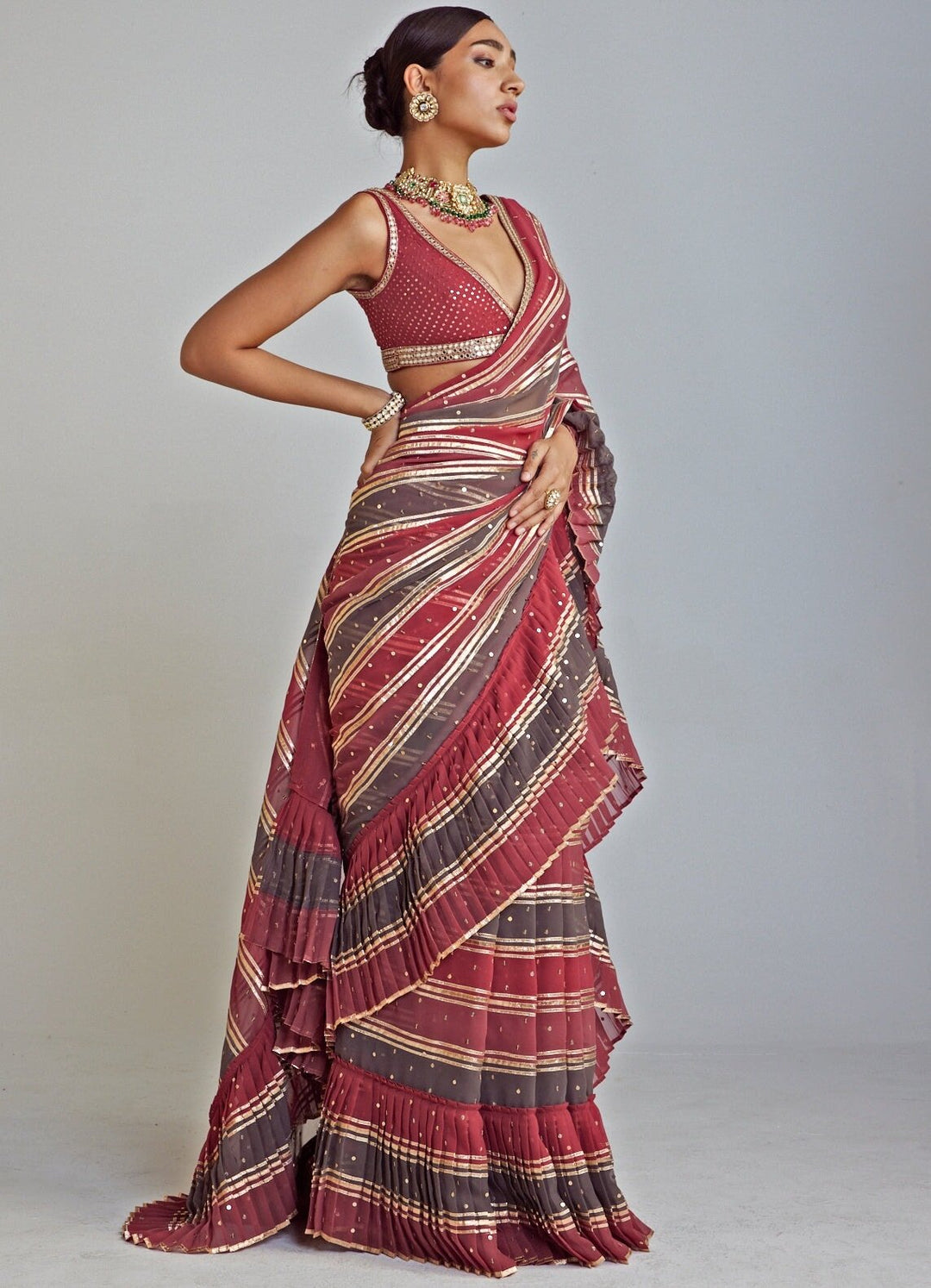 Pre Draped Charcoal Grey and Gold Multicolor Saree Set Vvani By Vani Vats - Fabilicious Fashion