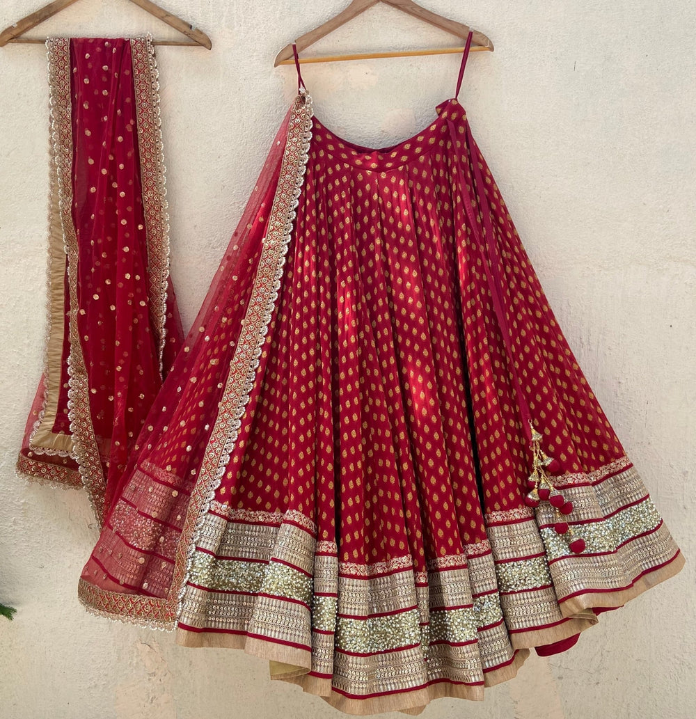 Red Bridal Hand Embroidered Lehenga Set Priti Sahni - Fabilicious Fashion