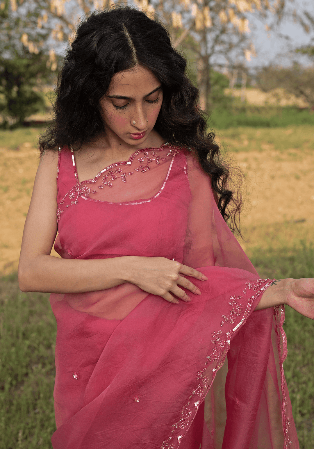 Rose Pink Embroidered Saree Set Zoon Tribe - Fabilicious Fashion
