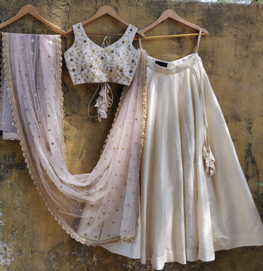 Summer Ivory Lehenga Set with Blush Pink Dupatta Priti Sahni - Fabilicious Fashion