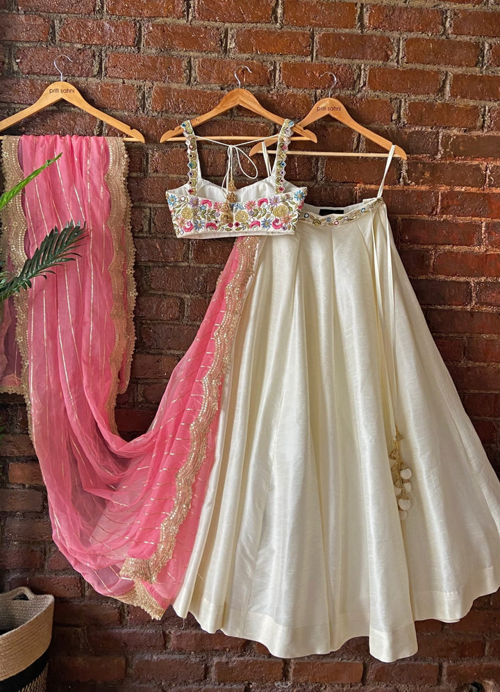 Summer Swan Ivory lehenga set Priti Sahni - Fabilicious Fashion
