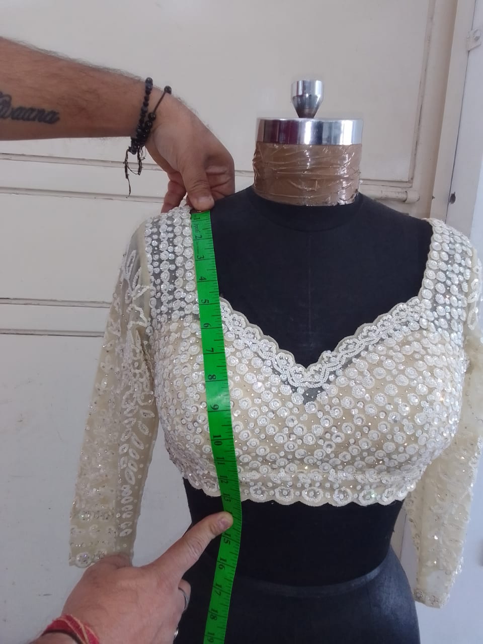 Video Call for Measurements - 30 min (Only Post Order) Fabilicious Fashion - Fabilicious Fashion