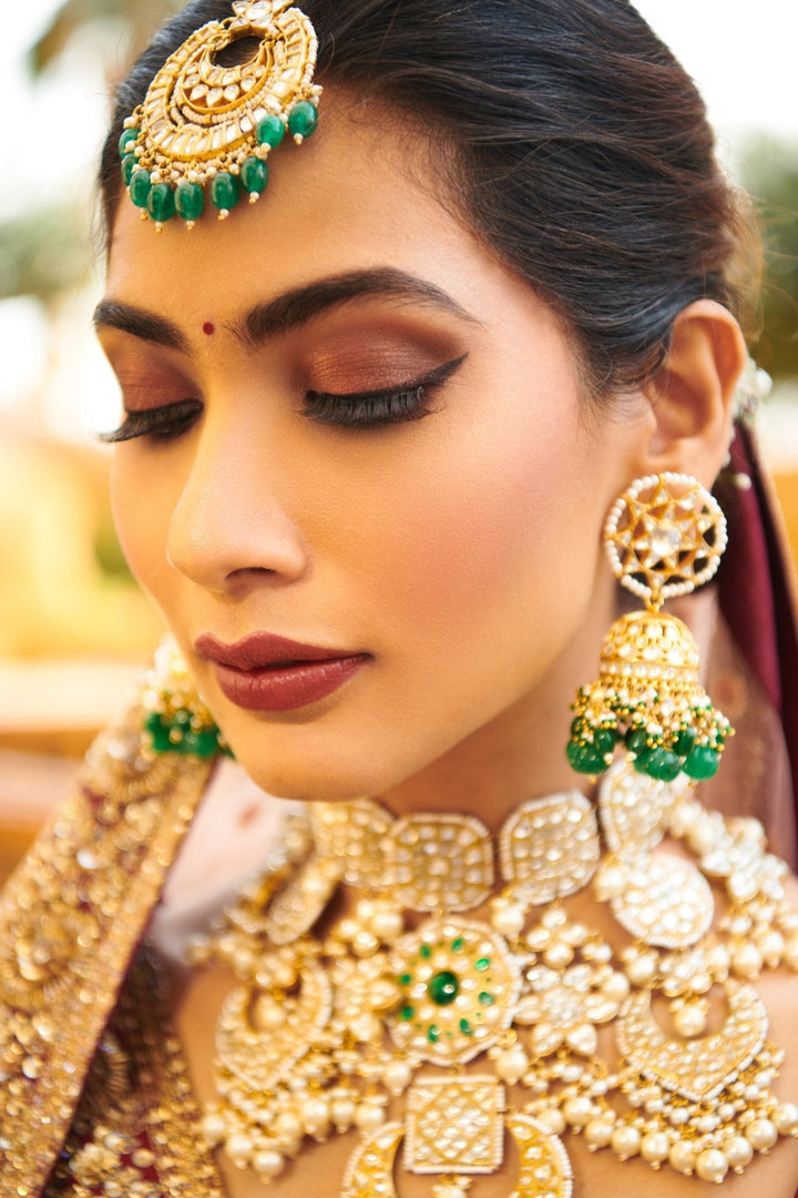 White And Green Jadtar Stone Heavy Bridal Necklace Set With White And Green Studs Kalyani Indian Jewelry - Fabilicious Fashion