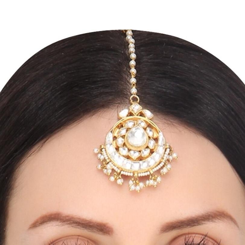 White Jadtar Tikka Riana by Shikha Jindal - Fabilicious Fashion