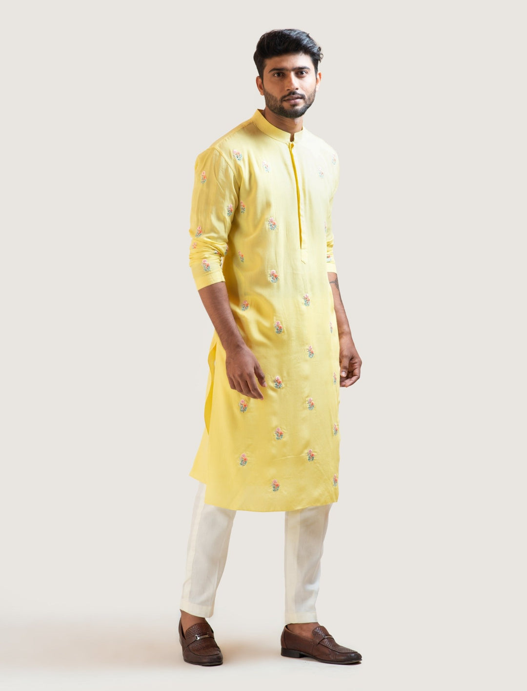 Yellow Floral Motif Kurta Set Smriti - Fabilicious Fashion