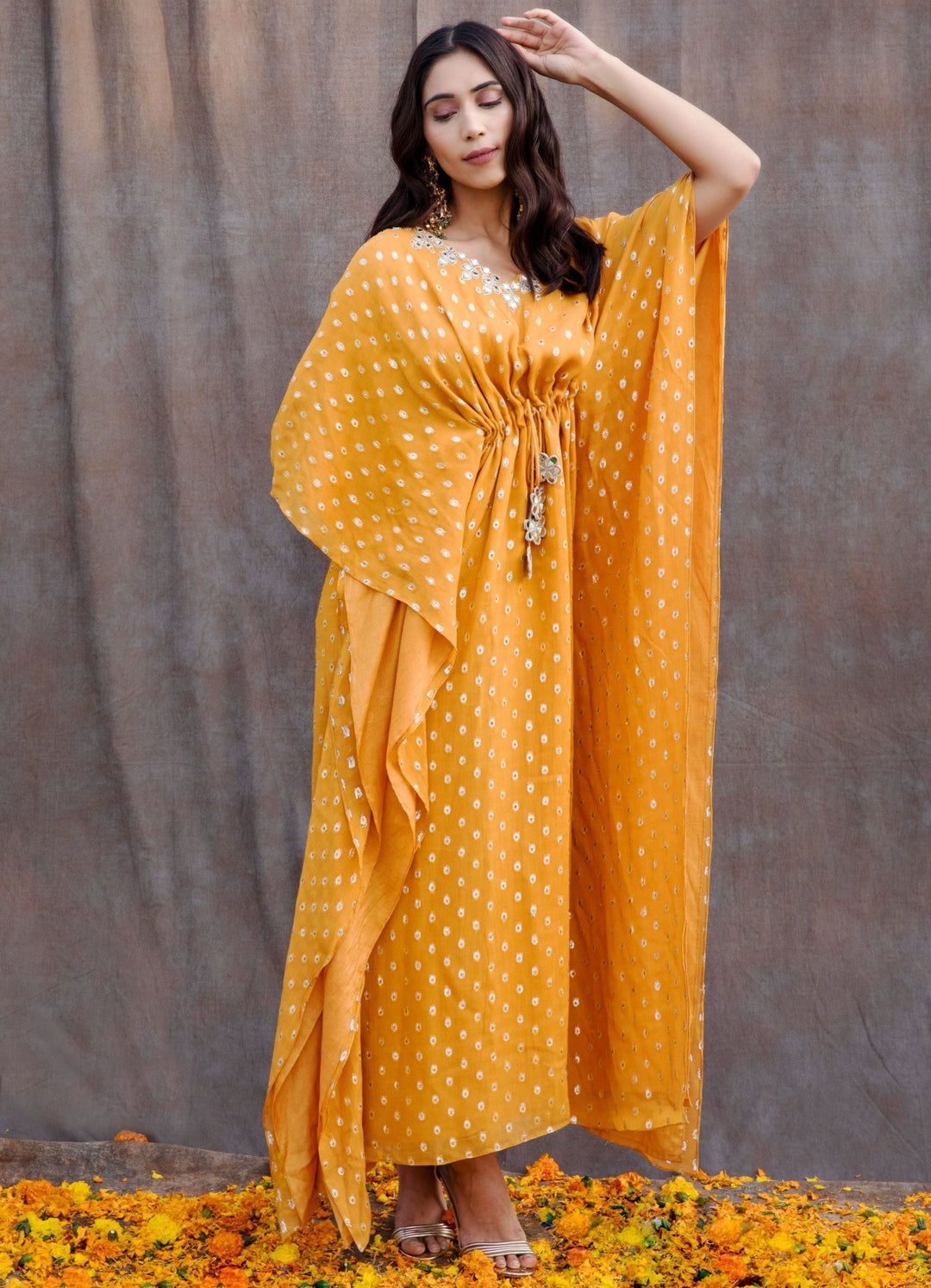 スカート ERMANNO SCERVINO Silk kaftan Yellow Ermanno Scervino Lace detail sheer silk caftan - Yellow | AB3957